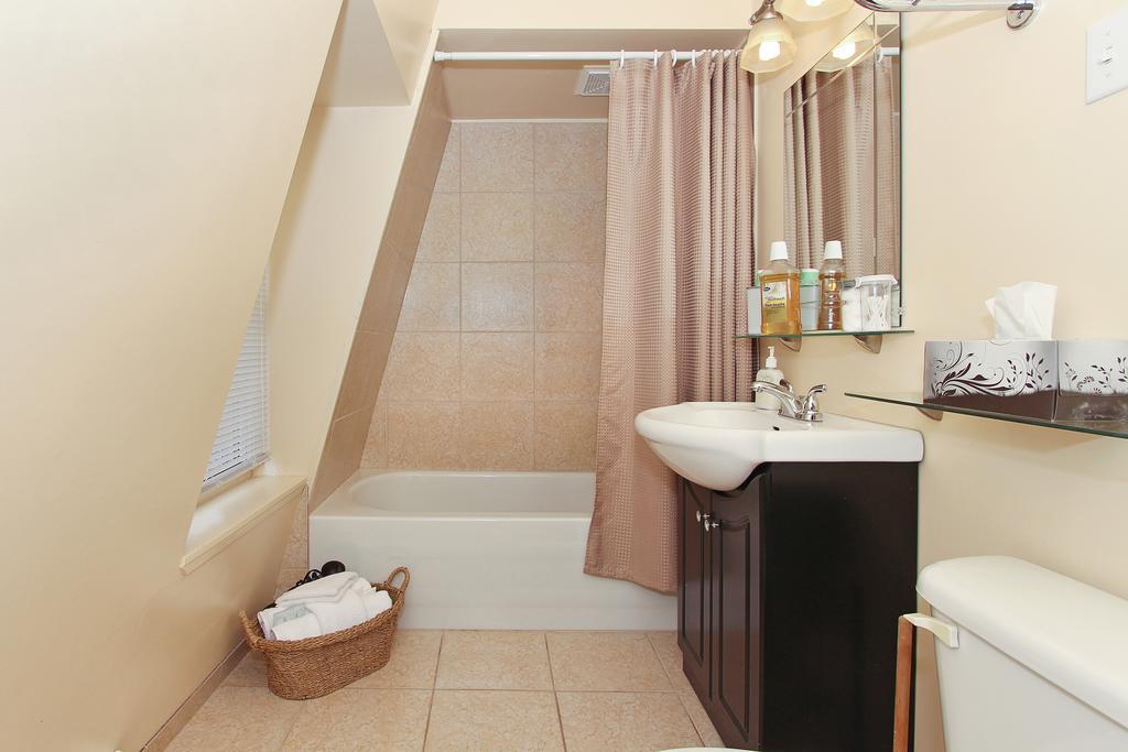 Abba Inn Guest House St. John's Bagian luar foto